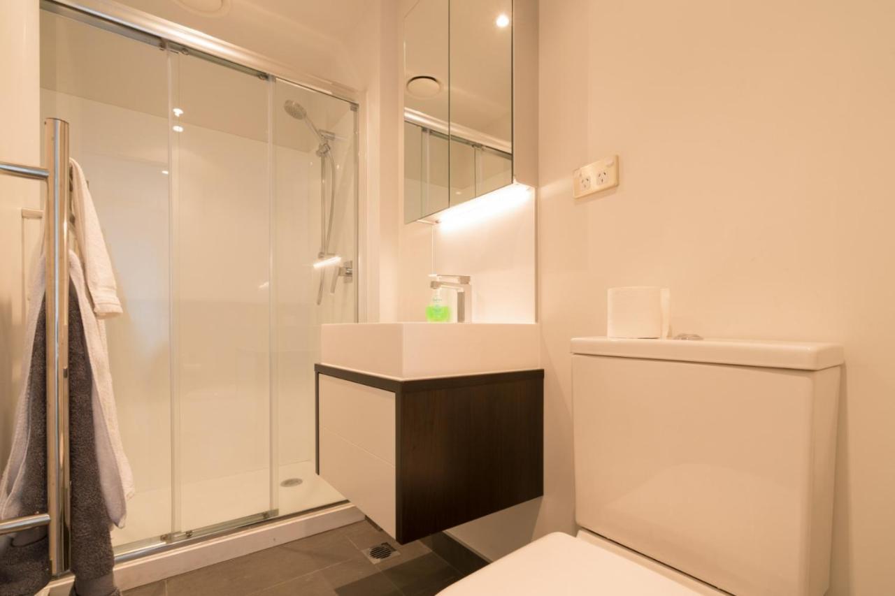 Skytower View 2 Bedroom Apartment Оукланд Екстериор снимка